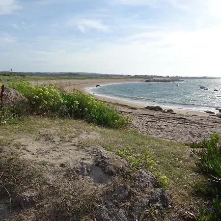 Near And D-day Beaches, Cleaning Included 발로뉴